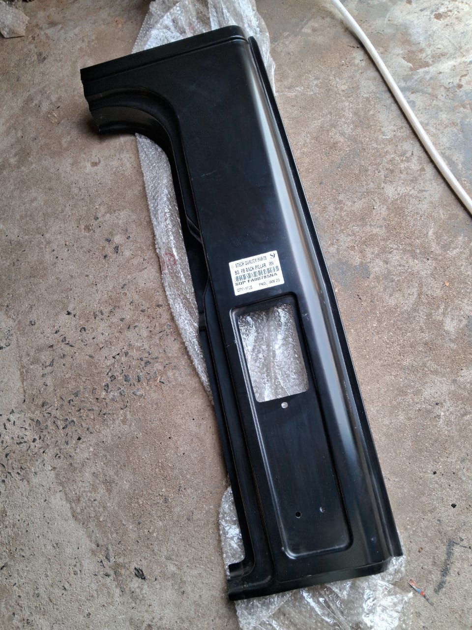 BOLERO MAX PICK-UP FENDER